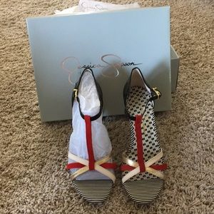 Sandal